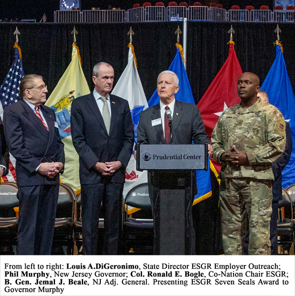 ESGR-PHOTO-Presenting-7-Seals-Award-600